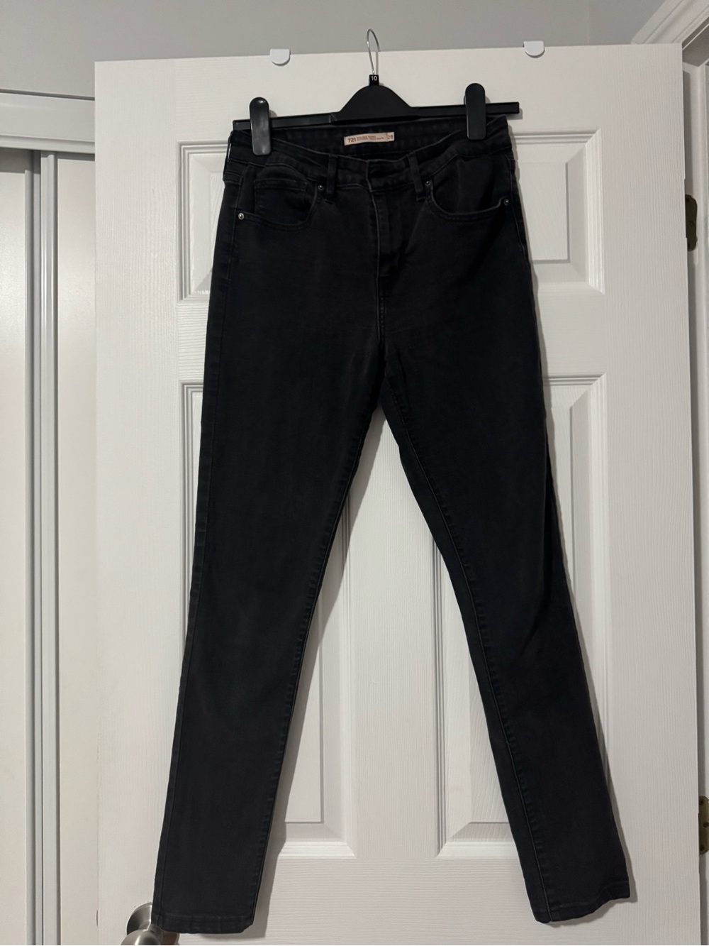Levi's 721 High Rise Black Women's Skinny Jeans